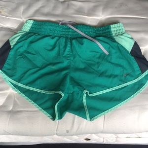 Nike Running Shorts (Green/Navy)